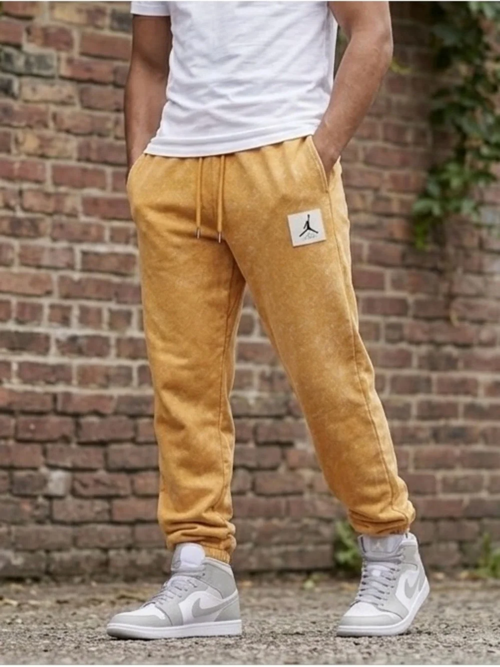 Jordan Men's Mustard Fleece Joggers - Gold Tone